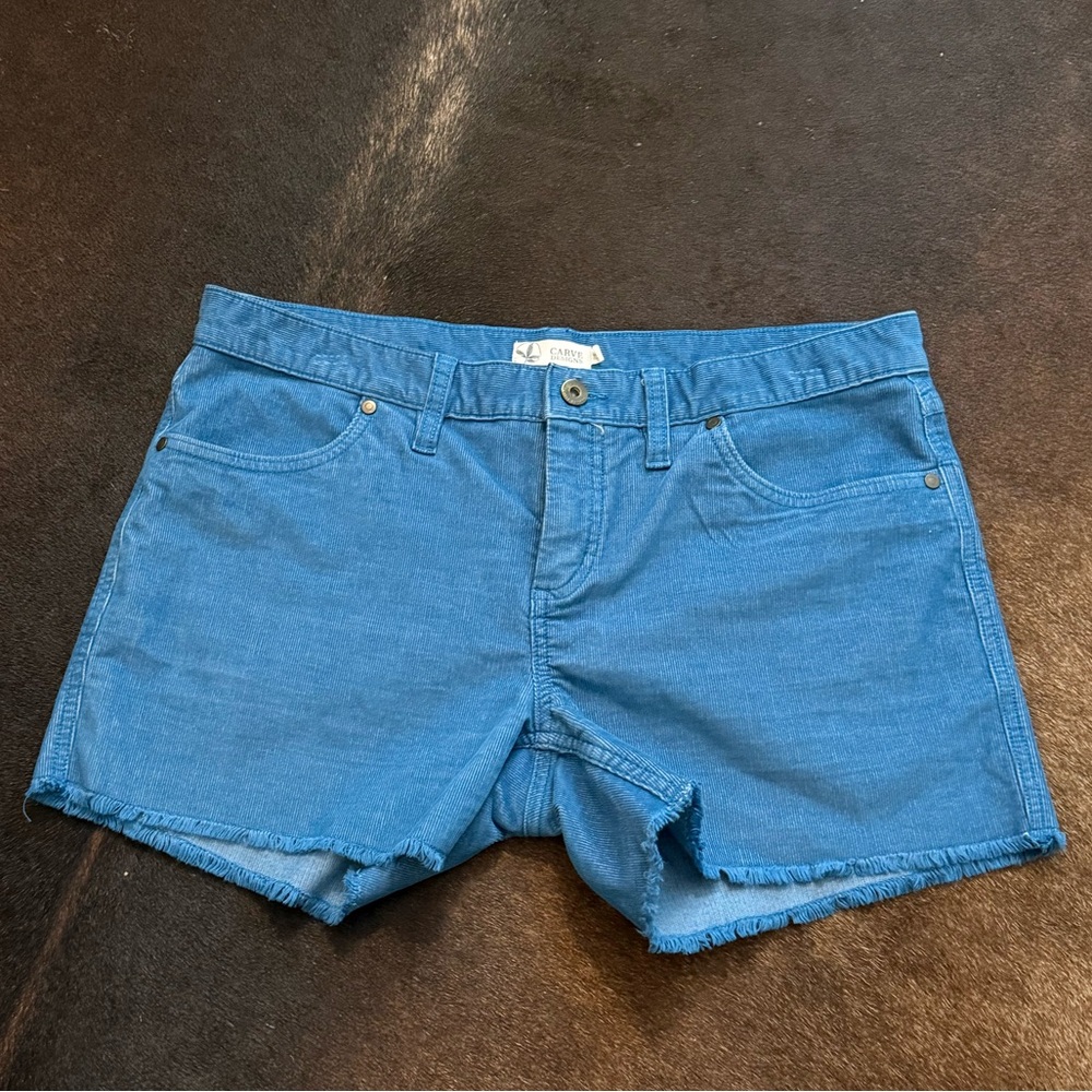 Carve shorts
